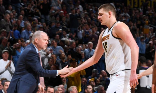 澳超前瞻：阿德莱德联后卫解禁复出，狮吼作客未尝胜绩（澳超前瞻：阿德莱德联后防解禁回归，狮吼客场仍难求一胜）