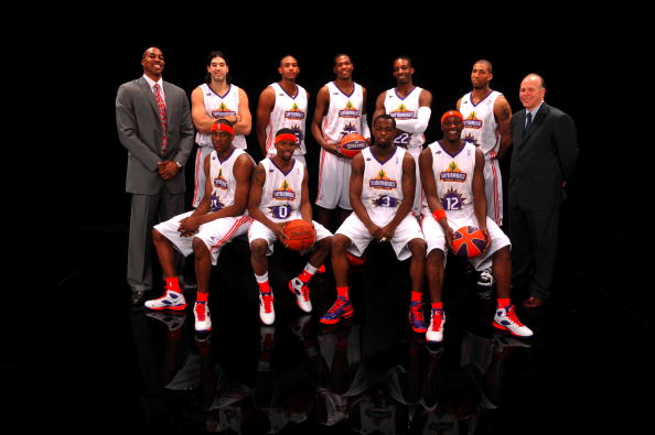 记者称阿隆索已被解雇只差官宣，阿韦洛亚或接任（媒体称阿隆索已下课待官宣，阿韦洛亚有望接任）