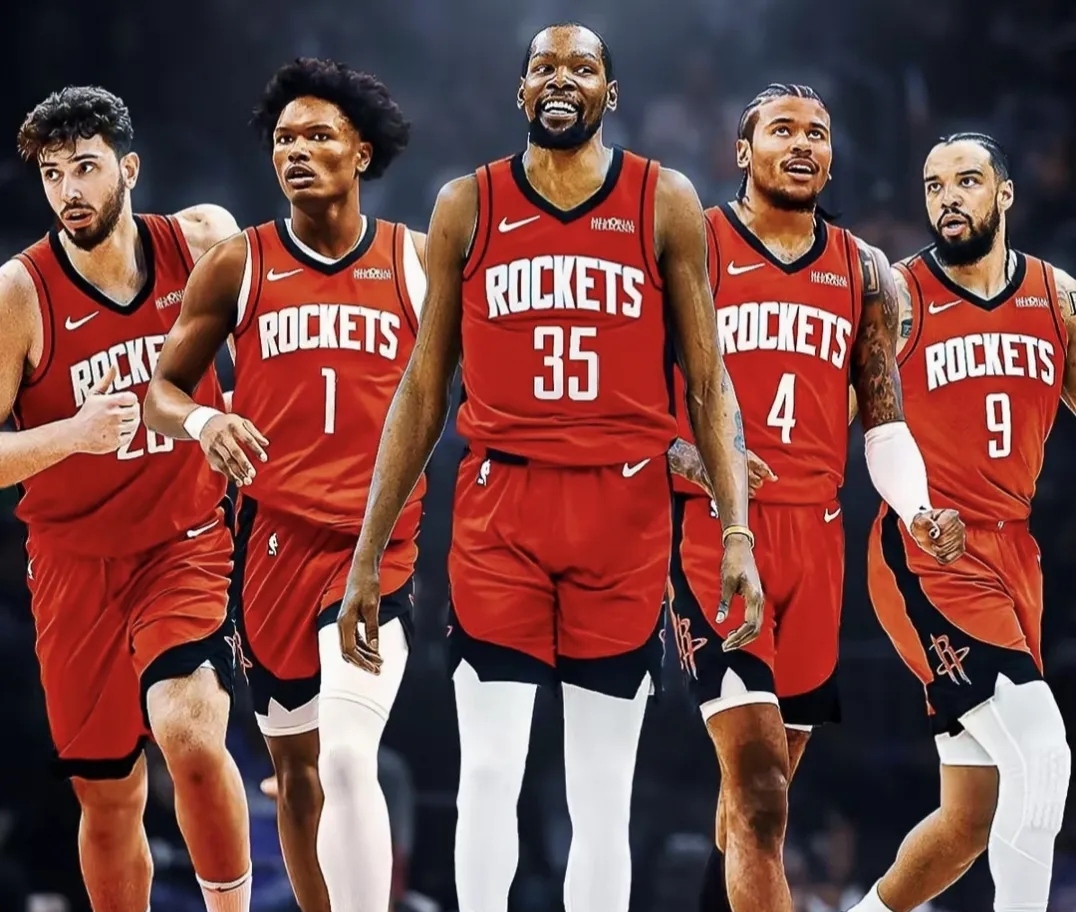 世体：欧足联检查员全面审查诺坎普，确认其可以举办欧冠比赛（世体：诺坎普通过欧足联全面核查，获准承办欧冠赛事）