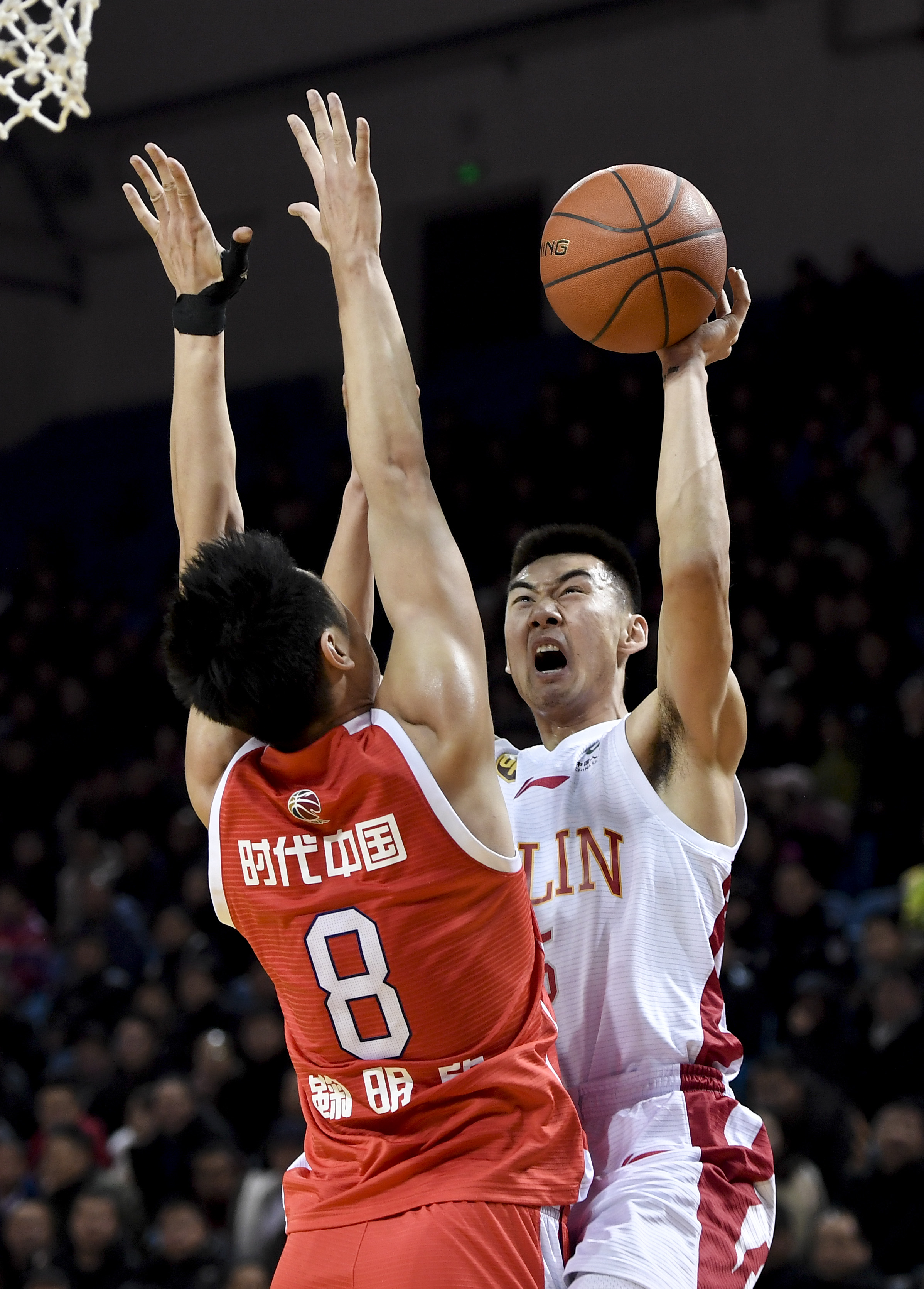 马特乌斯：拜仁客战阿森纳必须更加专注，前者只有一个弱点（马特乌斯：拜仁客场战阿森纳需更专注，球队仅有一个弱点）